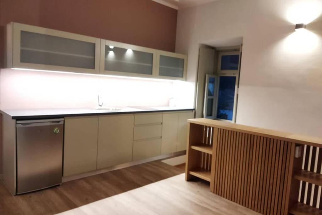 Afroditis'S & Makis'S Apartment 2 Леонидион Экстерьер фото